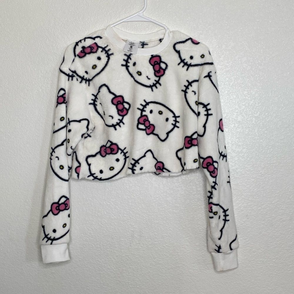 SANRIO Hello Kitty Women’s Pullover Cropped Shirt Size XS